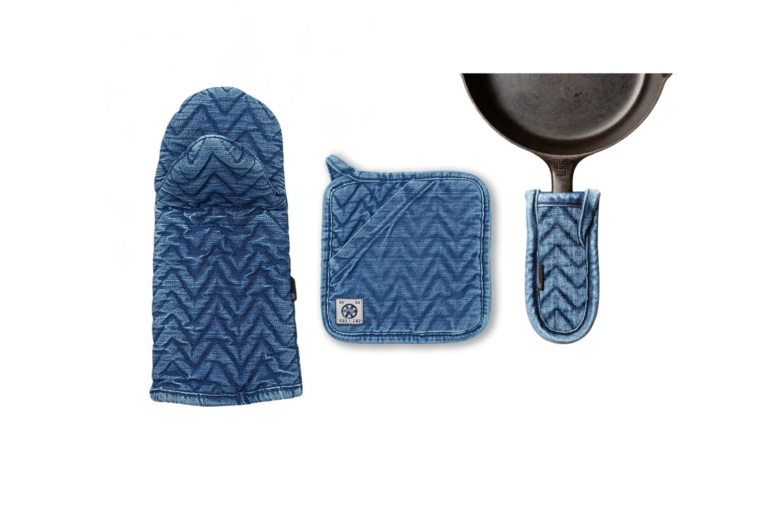Oven Mitts + Pot Holders