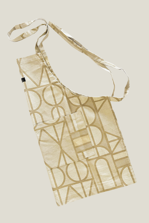 Legae Peace Apron in Linen/Cotton Blend - September Collective