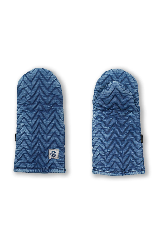Pair of Mi Cocina Denim Herringbone Quilted Oven Mitts on a white background