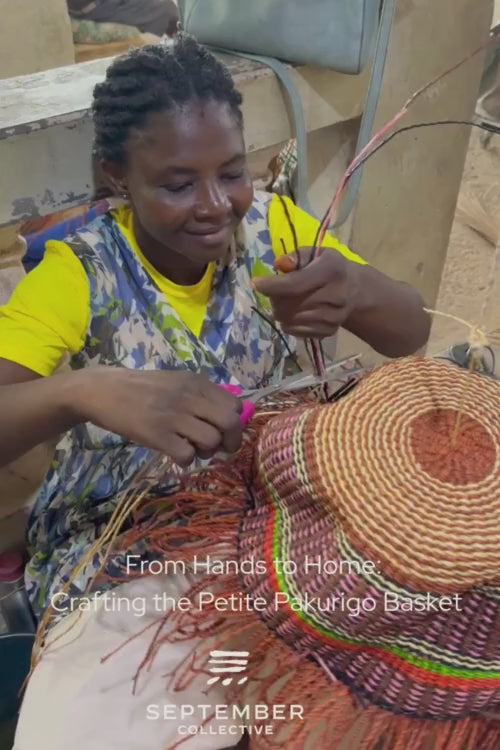Artisan weaving pakurigo wave basket